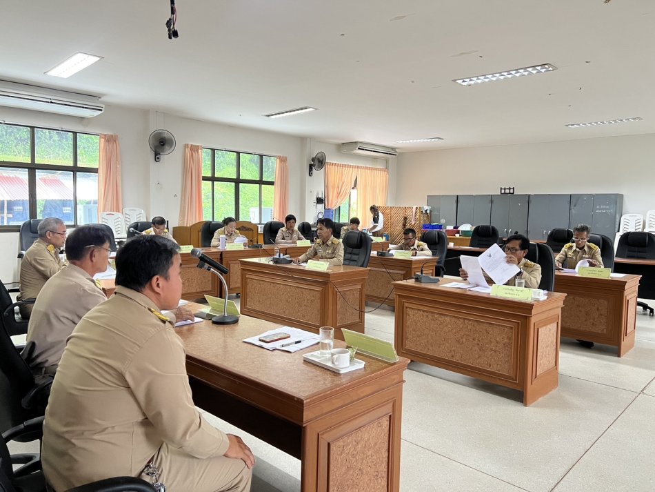 ประชุมสภาองค์การบริหารส่วนตำบลโคกใหญ่ สมัยสามัญ สมัยที่ 3 /2569 ประจำปี 2569 ครั้งที่ 3